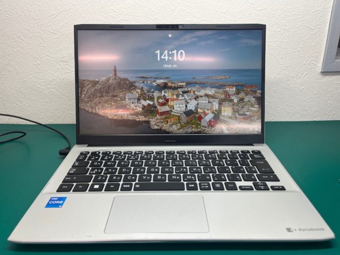 dynabook SATELLITE PRO C30-Kのノートパソコン