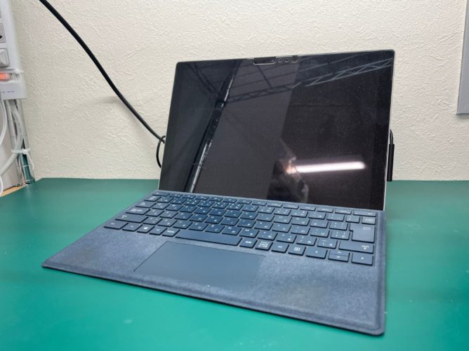 データを取り出したSurface Pro（第5世代）